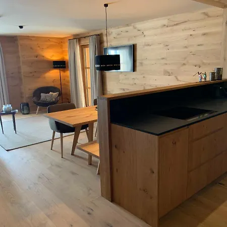 Boutique Almrausch Apartamento Lech am Arlberg